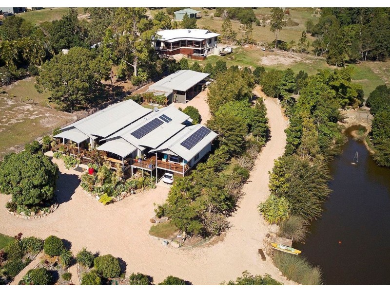 4 Agnes Court, Craignish QLD 4655