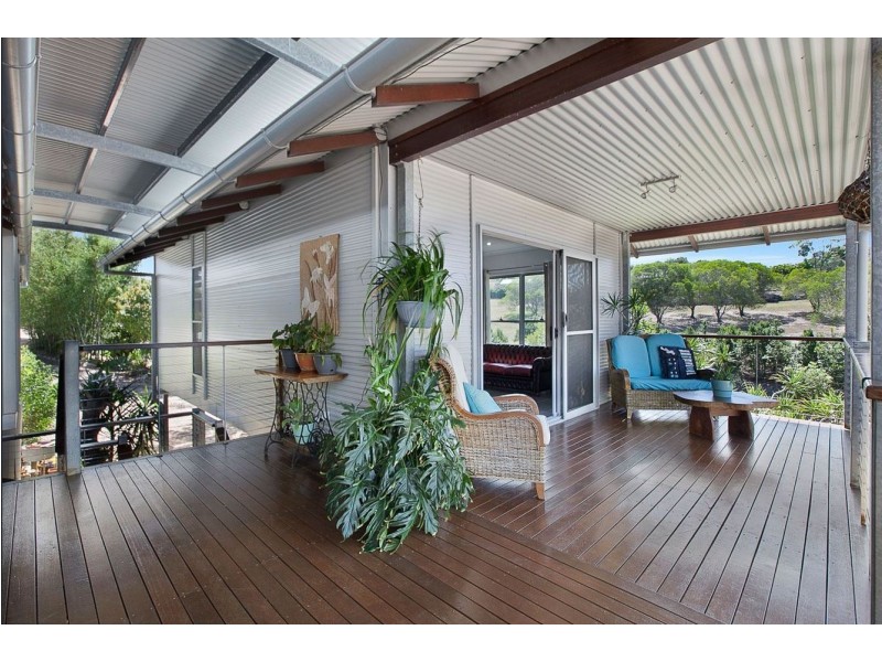 4 Agnes Court, Craignish QLD 4655