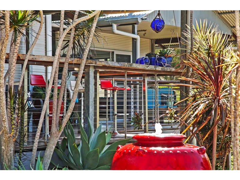 4 Agnes Court, Craignish QLD 4655