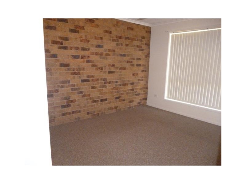 2/70 King Street, Urangan QLD 4655