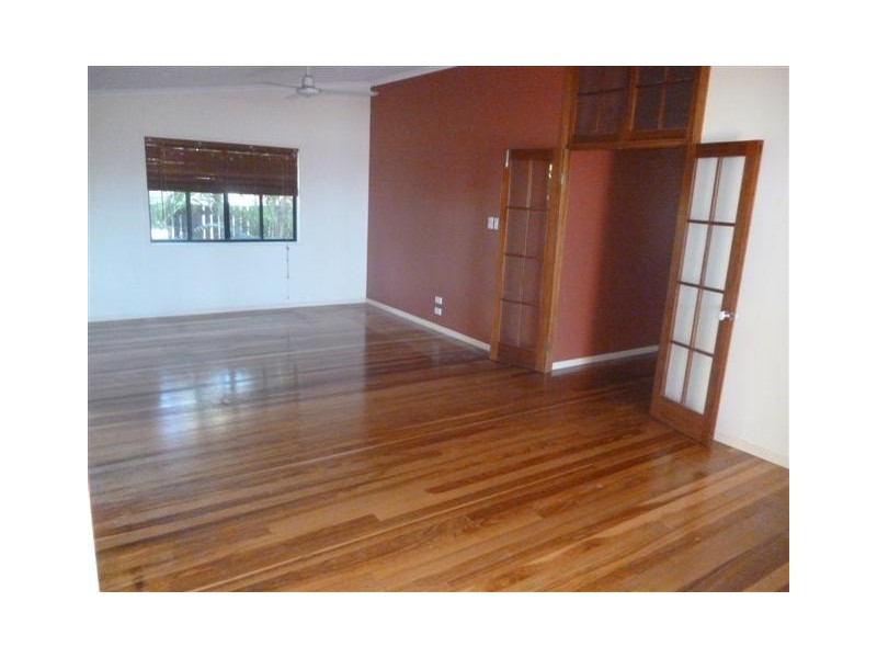 5 Baunfiend Court, Urraween QLD 4655