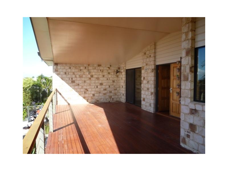 5 Baunfiend Court, Urraween QLD 4655