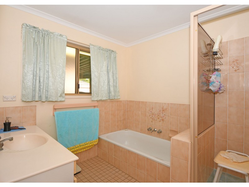 218 Dayman Street, Torquay QLD 4655