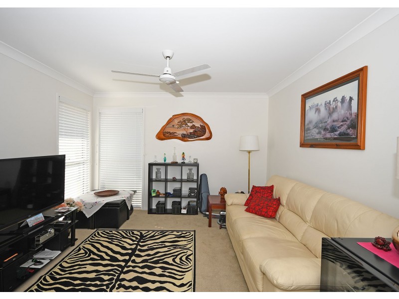 40 Augustus Boulevard, Urraween QLD 4655