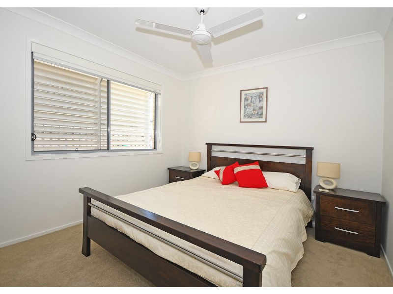 40 Augustus Boulevard, Urraween QLD 4655