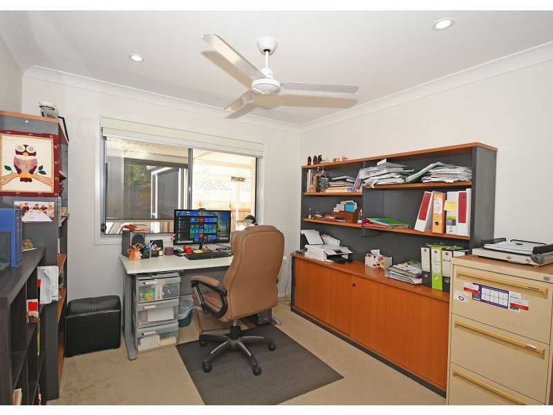 40 Augustus Boulevard, Urraween QLD 4655