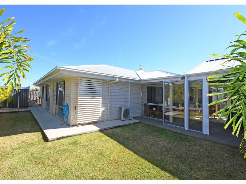 40 Augustus Boulevard, Urraween QLD 4655