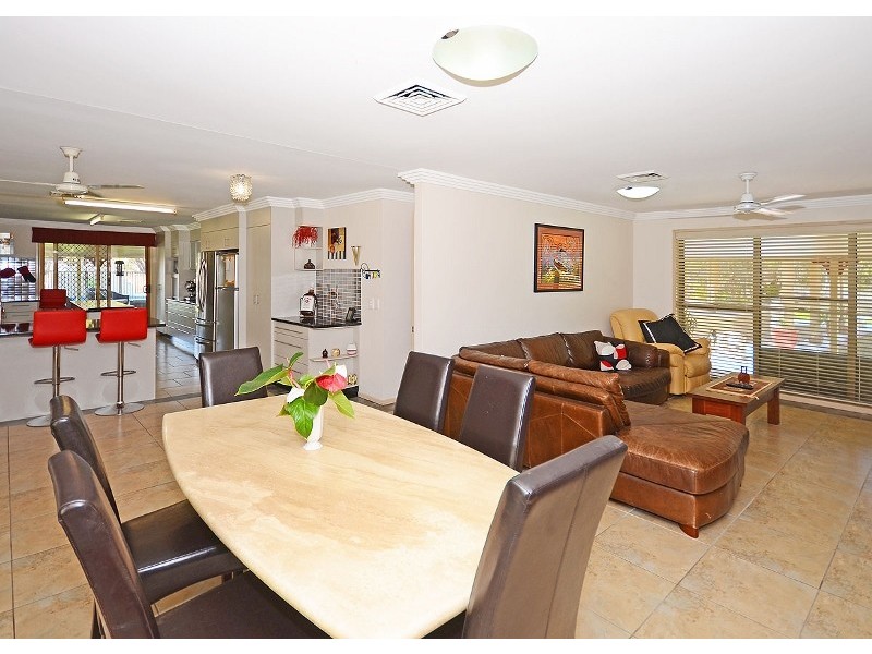 55 Shore Road East, Urangan QLD 4655