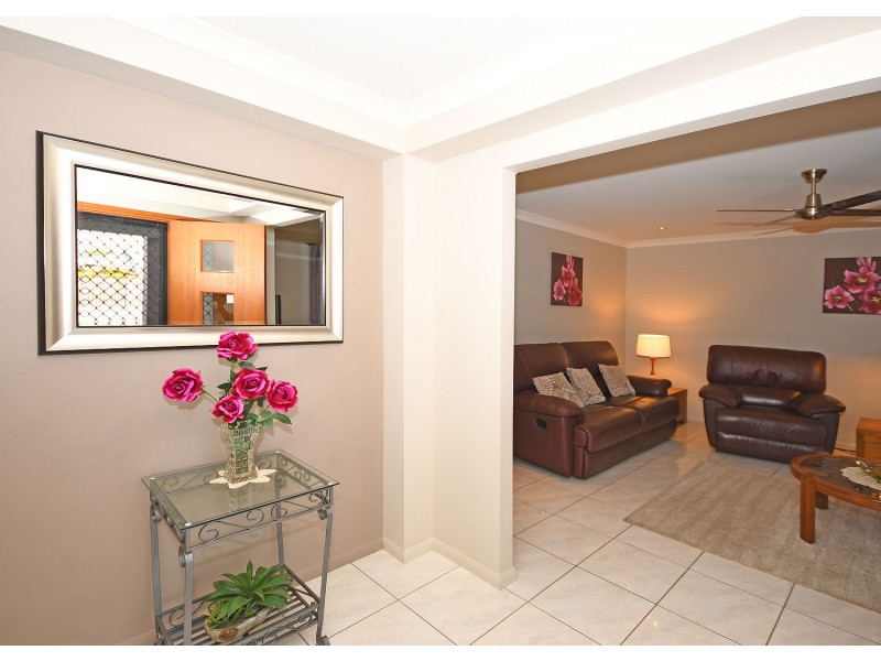 3 Parklink West Avenue, Wondunna QLD 4655