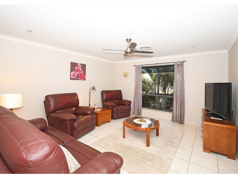 3 Parklink West Avenue, Wondunna QLD 4655