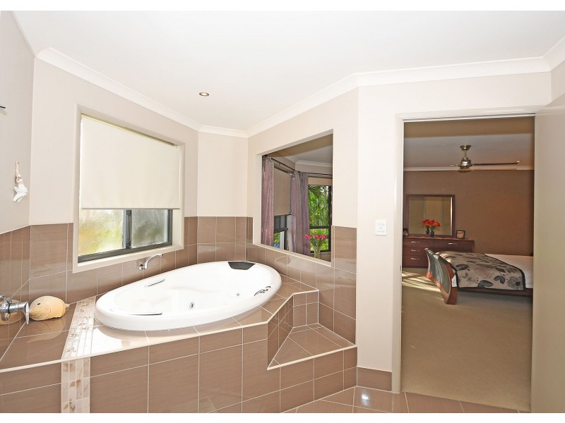 3 Parklink West Avenue, Wondunna QLD 4655