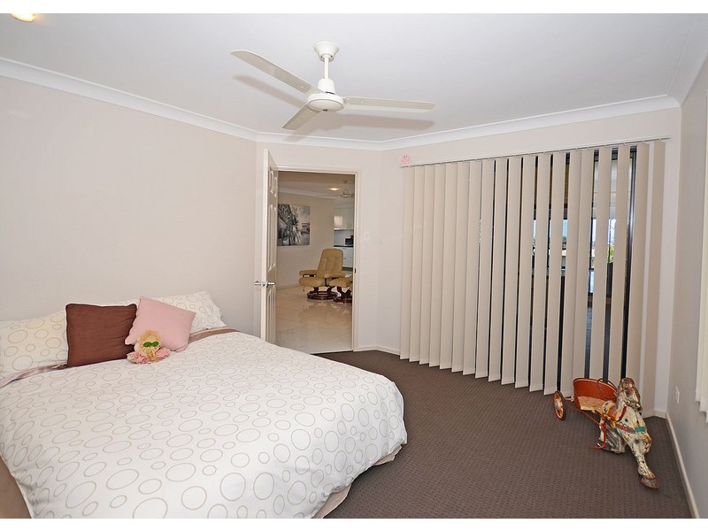 42 Crawford Drive, Dundowran QLD 4655