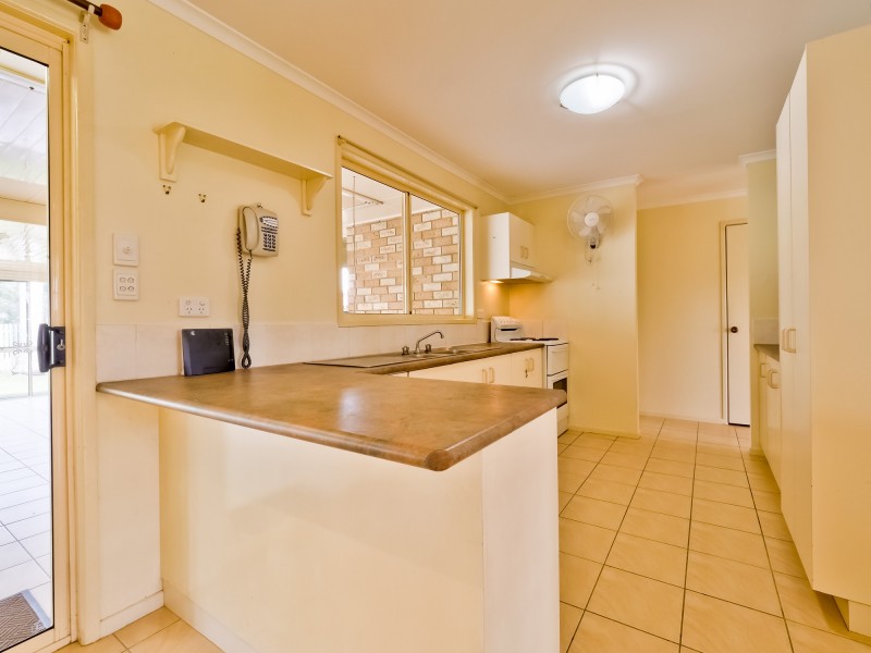 74 Corser Street, Point Vernon QLD 4655