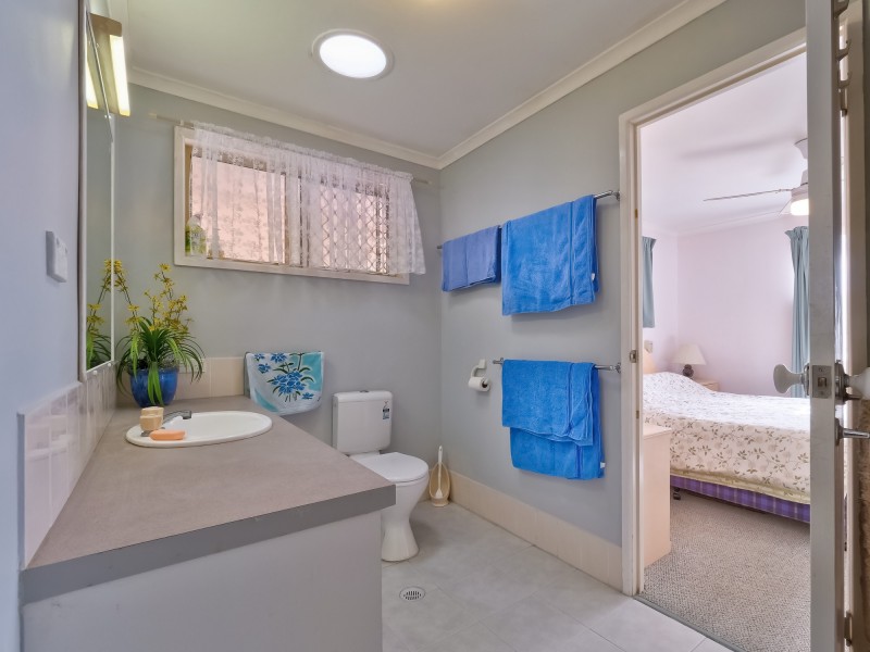 84 Corser Street, Point Vernon QLD 4655