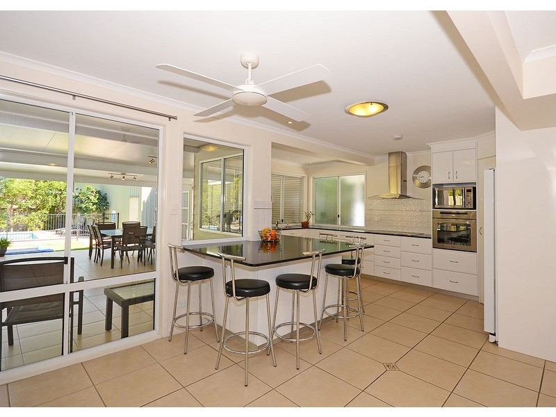 17  Tavistock Street, Torquay QLD 4655