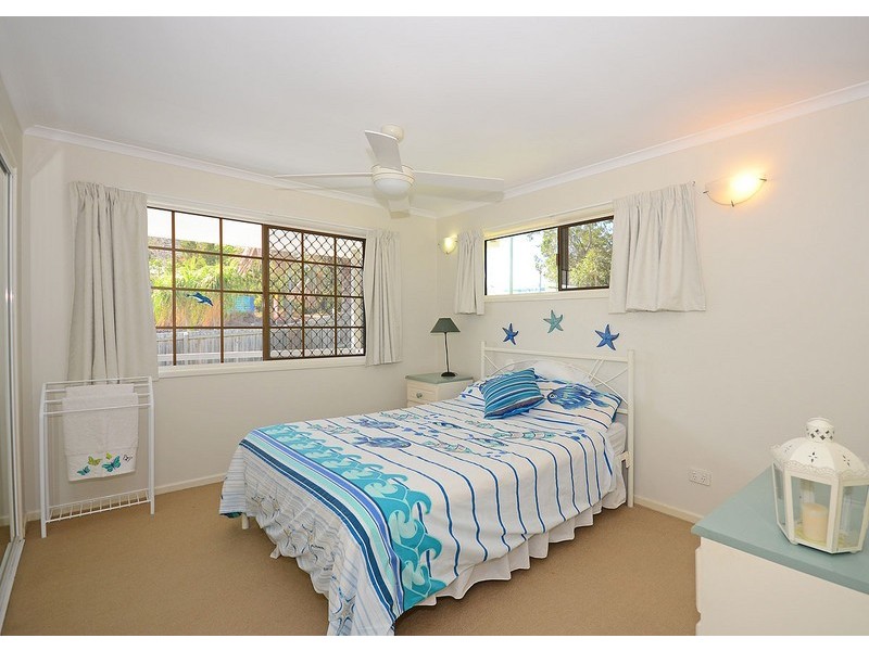 17  Tavistock Street, Torquay QLD 4655
