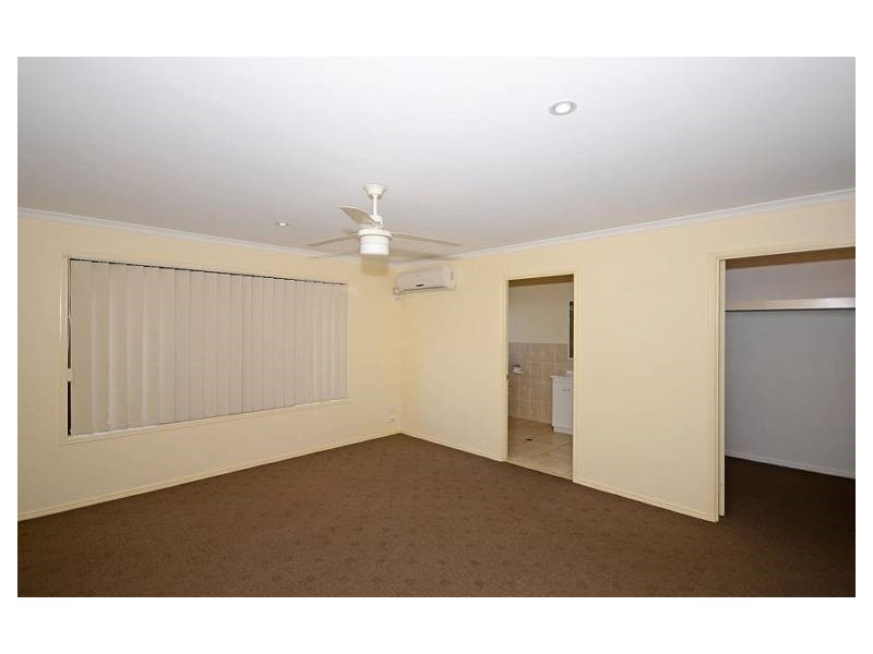 9 Border Court, Torquay QLD 4655