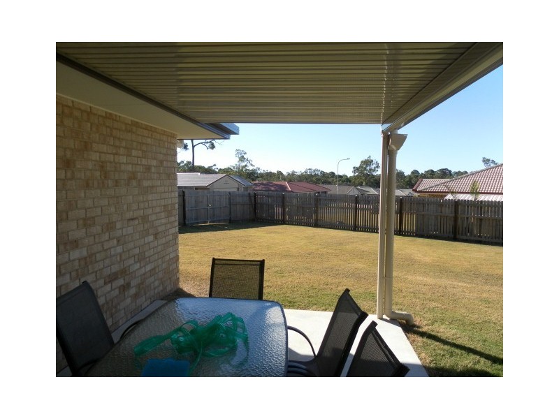 39  Moonstone Drive, Urangan QLD 4655