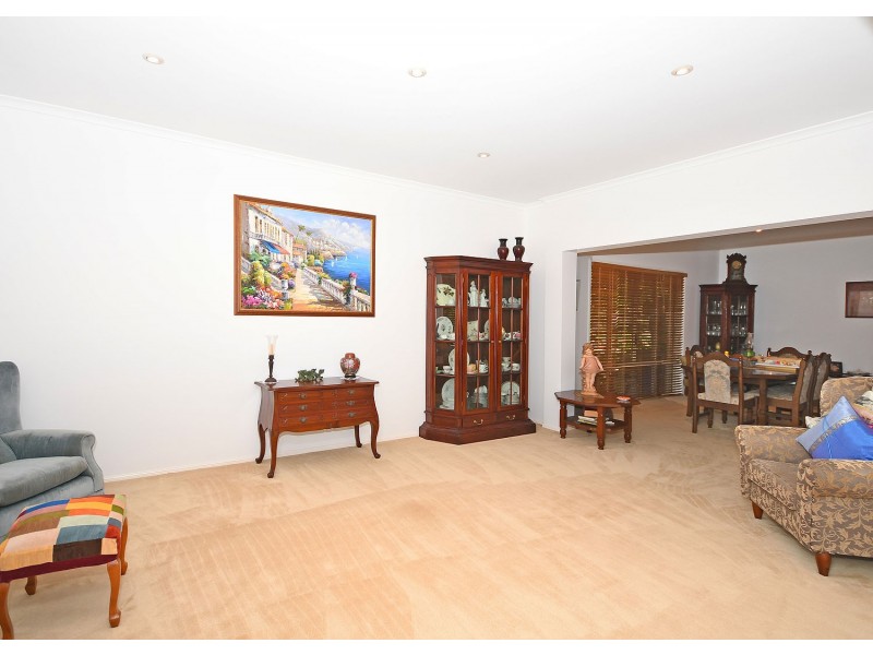1 Ash Court, Dundowran Beach QLD 4655