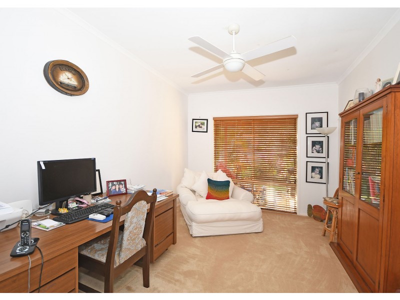1 Ash Court, Dundowran Beach QLD 4655