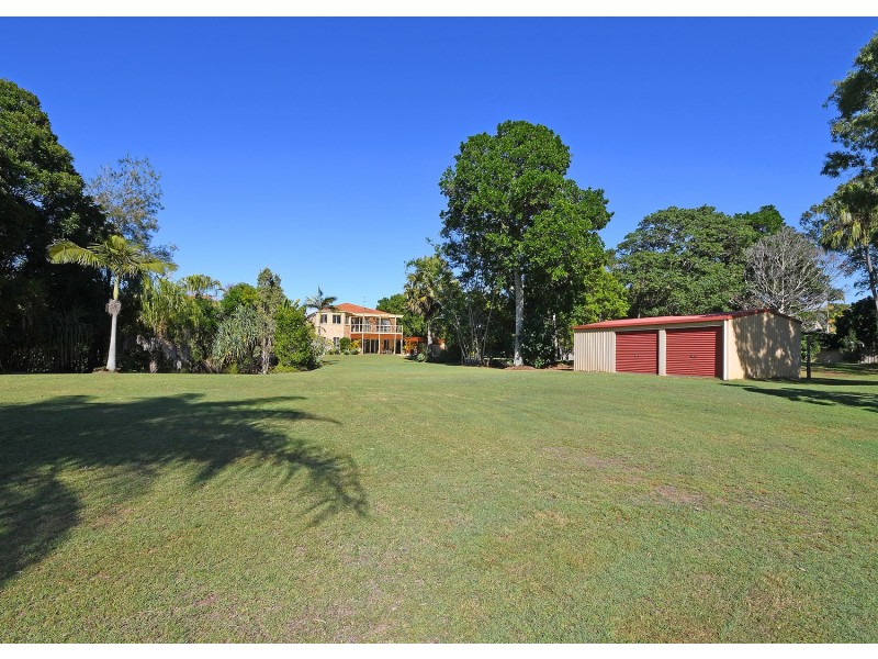 1 Ash Court, Dundowran Beach QLD 4655
