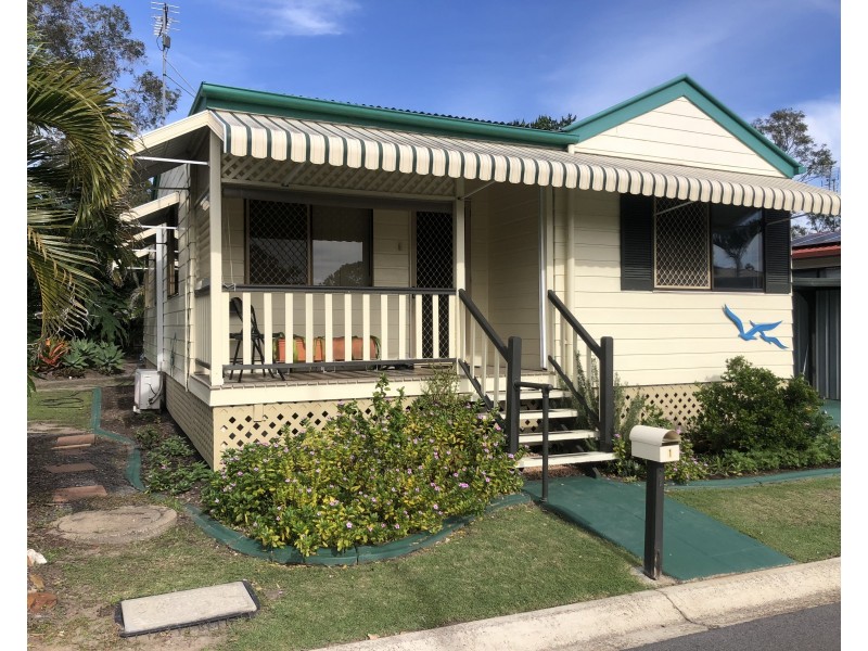 1/14 Ibis Boulevard, Eli Waters QLD 4655