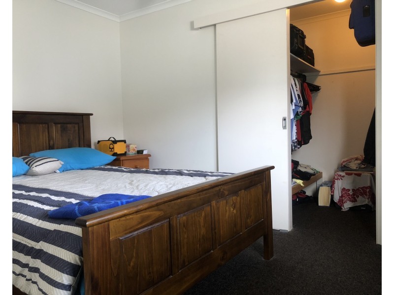 1/14 Ibis Boulevard, Eli Waters QLD 4655