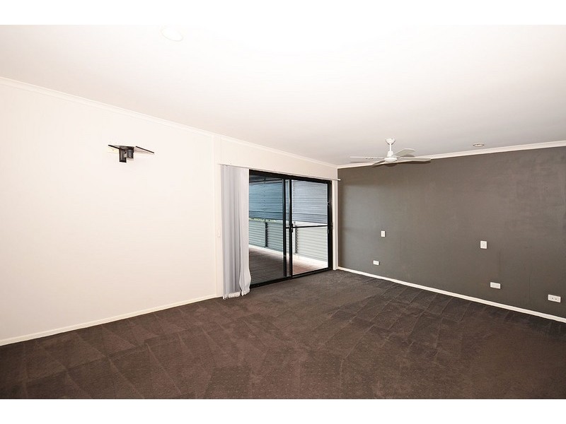 23 Christensen Street, Urraween QLD 4655
