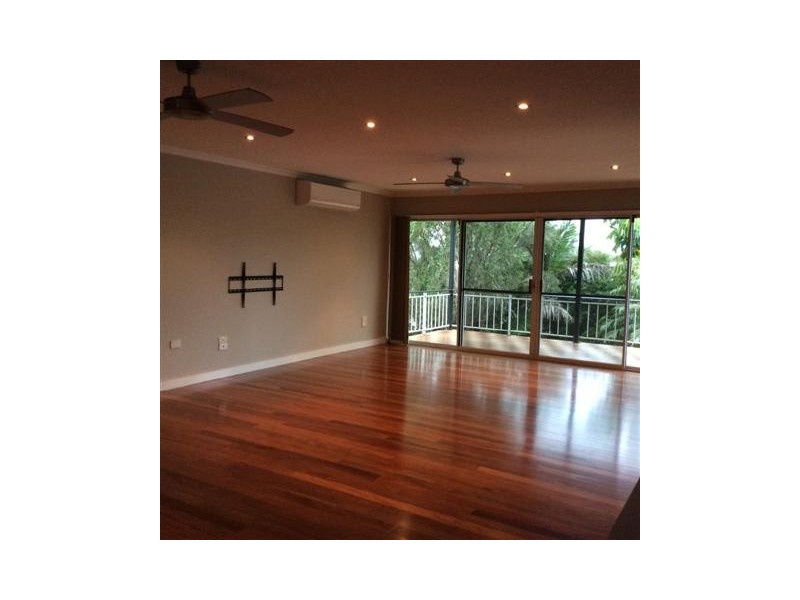 181 Long Street, Point Vernon QLD 4655