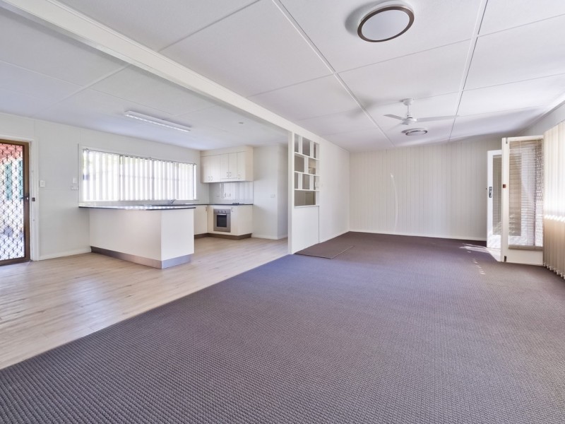 247 Cypress Street, Urangan QLD 4655