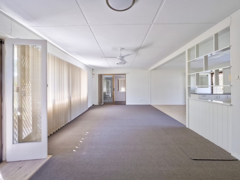 247 Cypress Street, Urangan QLD 4655