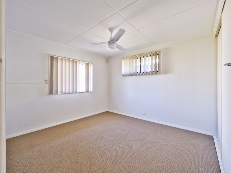 247 Cypress Street, Urangan QLD 4655