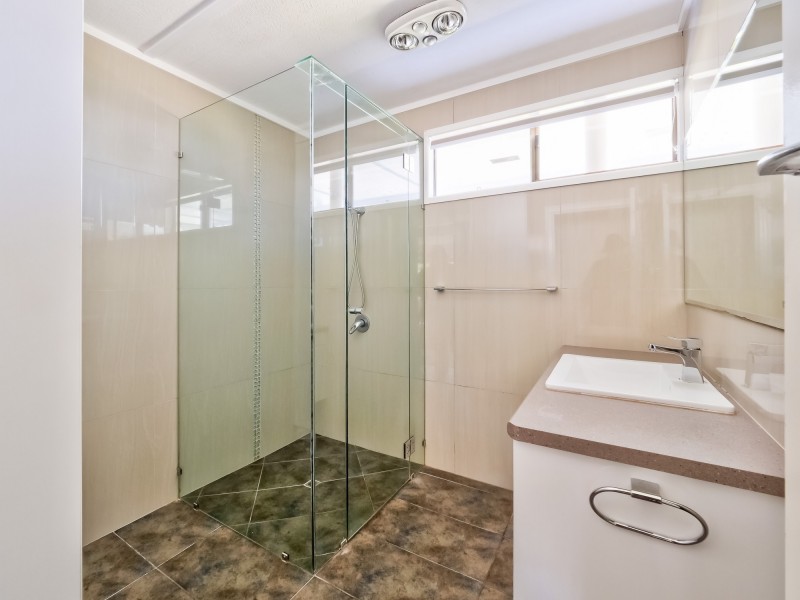 247 Cypress Street, Urangan QLD 4655