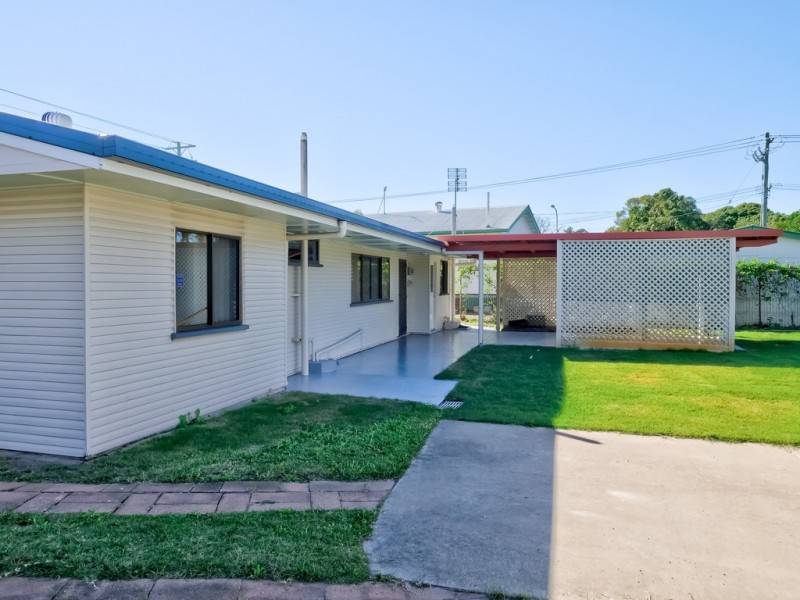 247 Cypress Street, Urangan QLD 4655