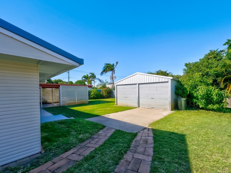 247 Cypress Street, Urangan QLD 4655