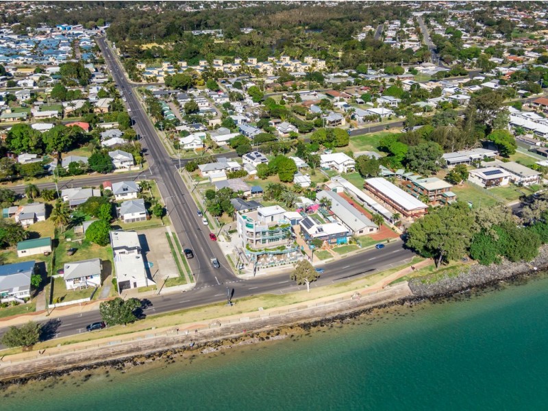 247 Cypress Street, Urangan QLD 4655