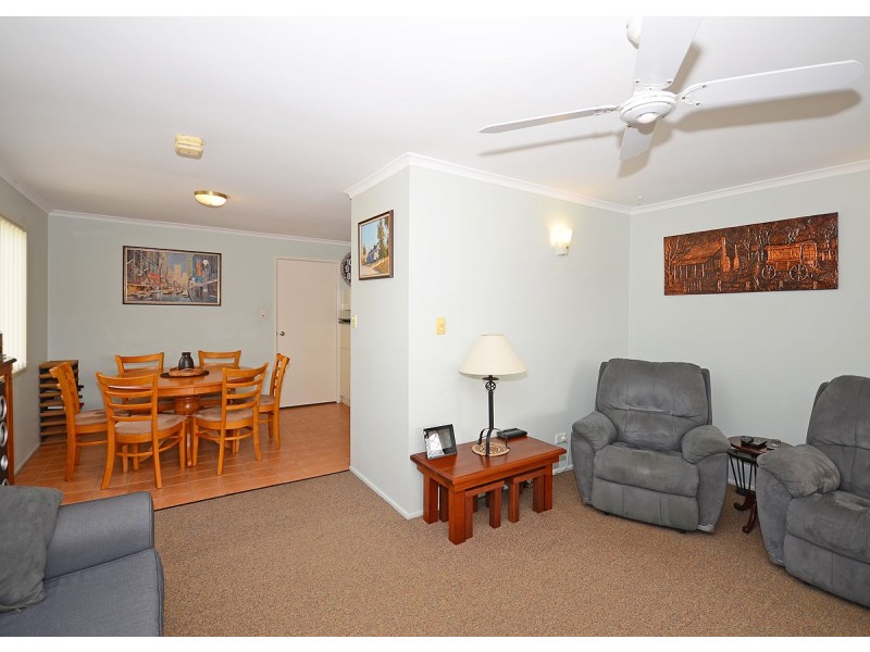 69 Hibiscus Street, Urangan QLD 4655