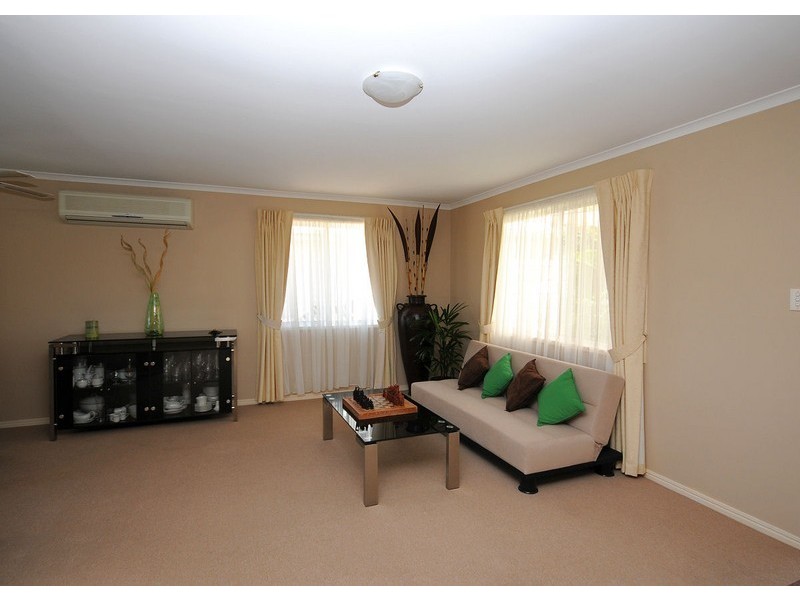 10 Tenimby Street, Pialba QLD 4655
