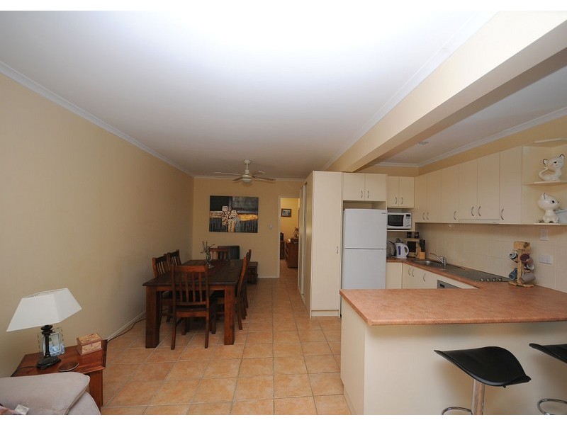 10 Tenimby Street, Pialba QLD 4655