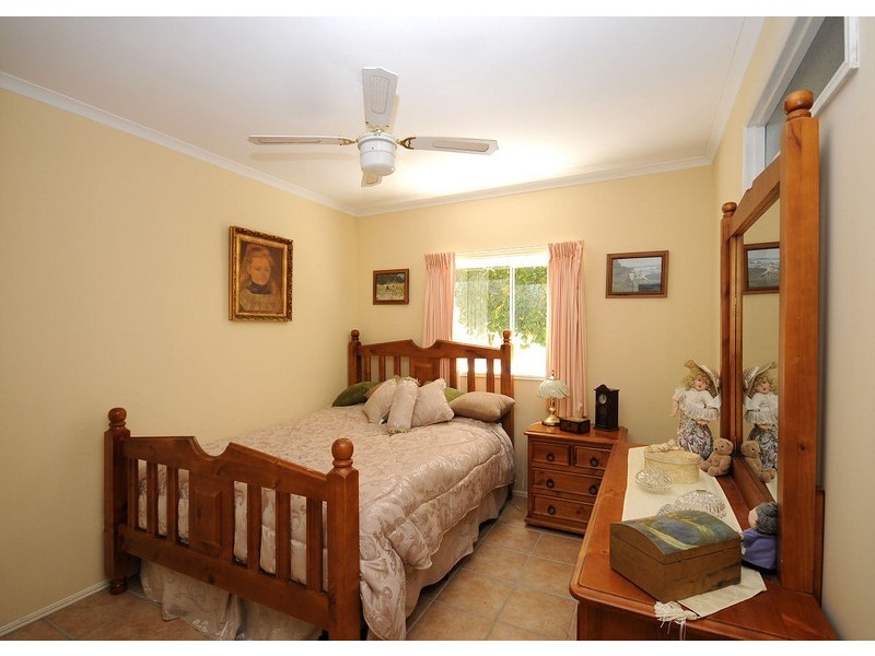 10 Tenimby Street, Pialba QLD 4655