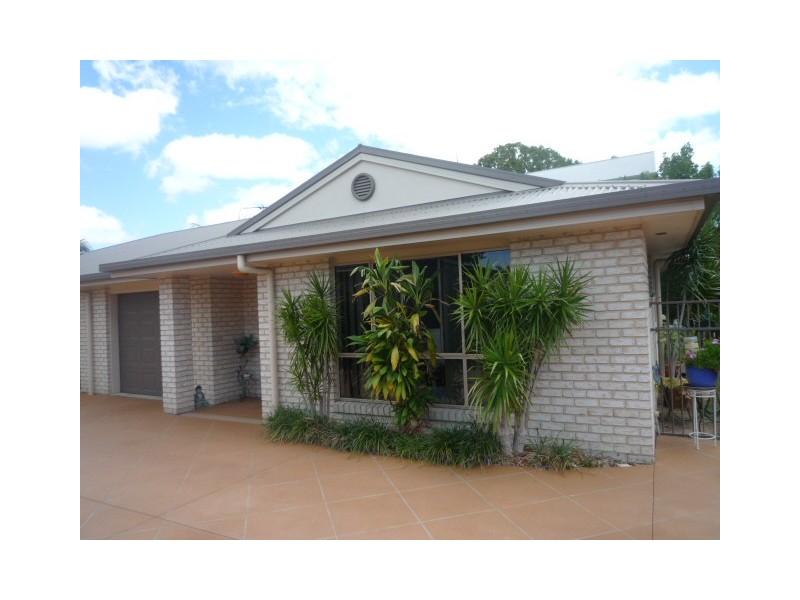 1/41 Watson Street, Pialba QLD 4655