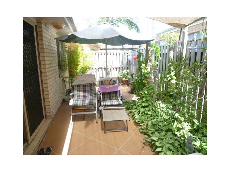 1/41 Watson Street, Pialba QLD 4655