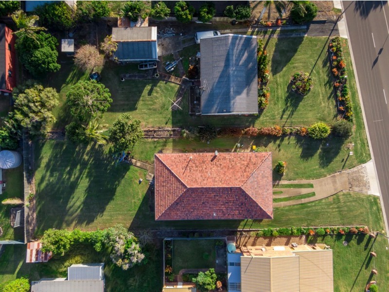 88 Esplanade, Point Vernon QLD 4655