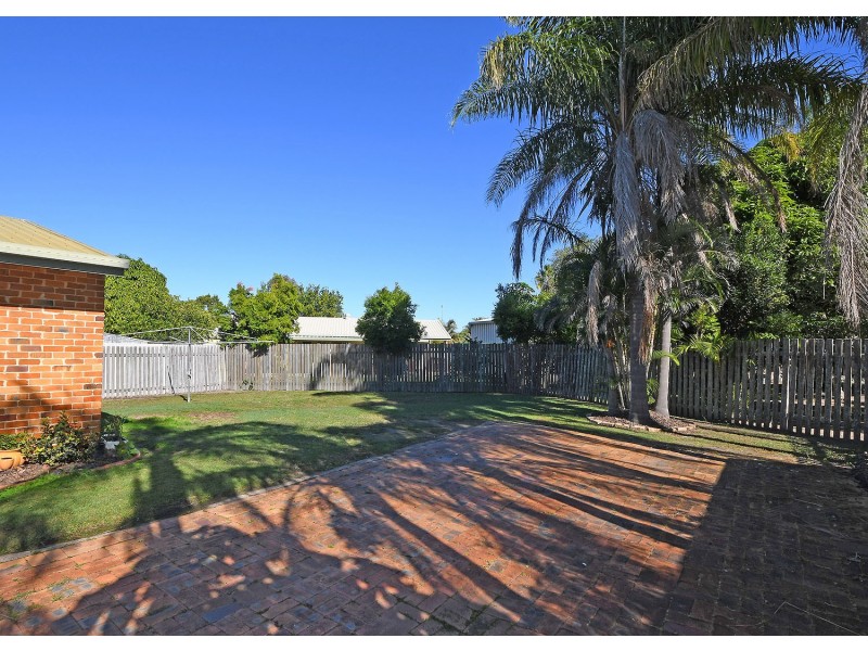 21 Honiton Street, Torquay QLD 4655