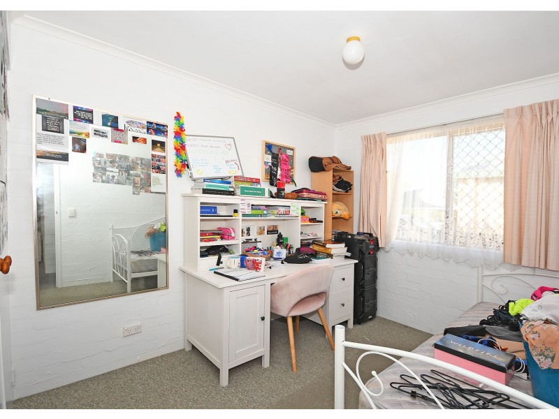 21 Honiton Street, Torquay QLD 4655