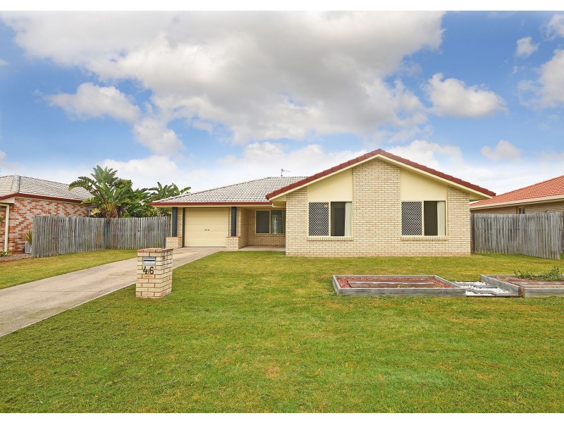 46 Emerald Park Way, Urangan QLD 4655