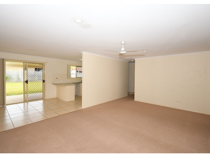 46 Emerald Park Way, Urangan QLD 4655