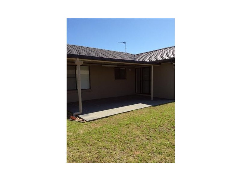 58 Emerald Park Way, Urangan QLD 4655