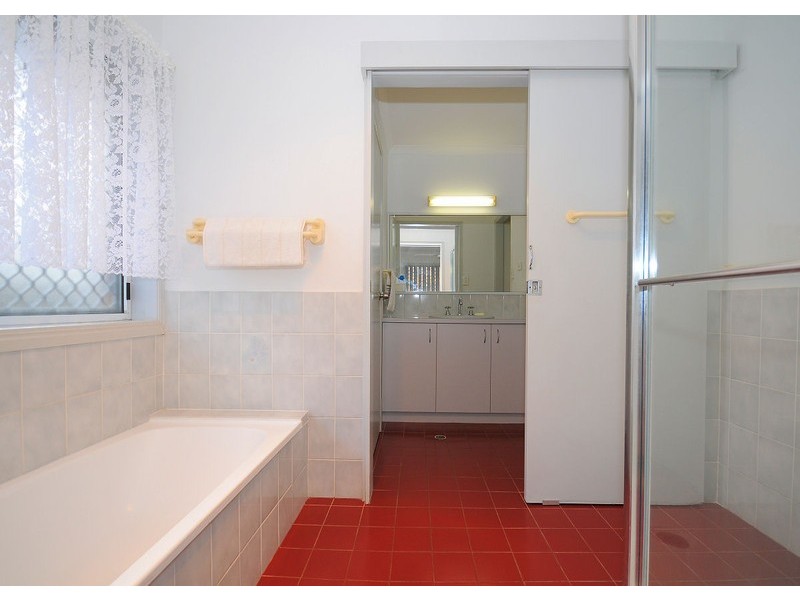 50 Haydn Drive, Kawungan QLD 4655