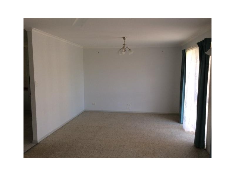 13 Woodland Close, Torquay QLD 4655